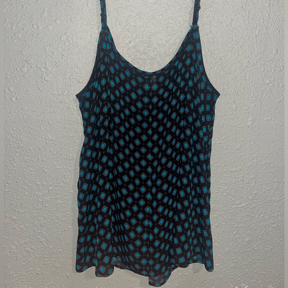 COPY - Torrid black and blue Flowy Tank Top